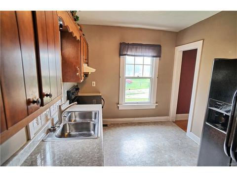1129 W Dorothy Ln, Dayton, OH 45409 photo 12
