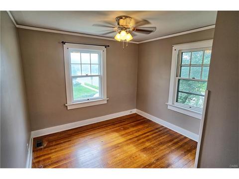 1129 W Dorothy Ln, Dayton, OH 45409 photo 22