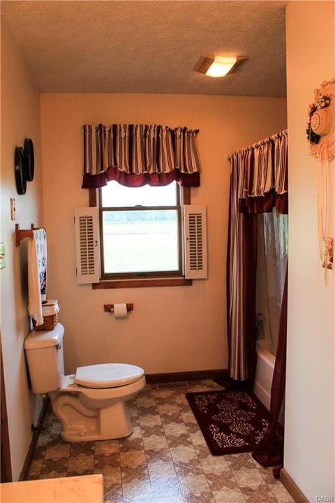 618 Pansy Rd, Blanchester, OH 45107 photo 11