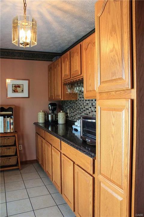 618 Pansy Rd, Blanchester, OH 45107 photo 8