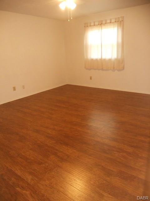 707 Clareridge Ln, Dayton, OH 45458 photo 9