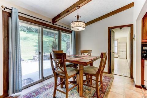 1051 Ambridge Rd, Dayton, OH 45459 photo 14
