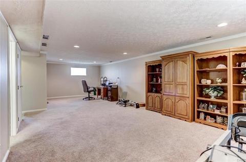 1051 Ambridge Rd, Dayton, OH 45459 photo 26