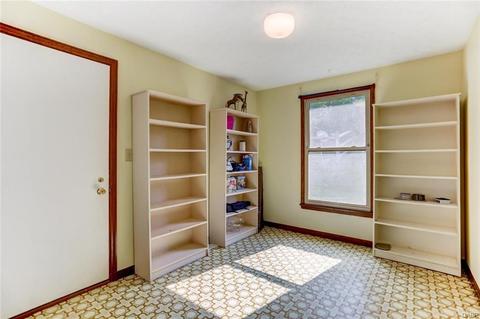 1051 Ambridge Rd, Dayton, OH 45459 photo 24
