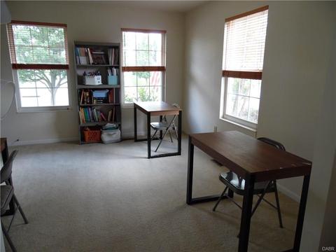 8837 Woolstone Ct, Maineville, OH 45039 photo 4