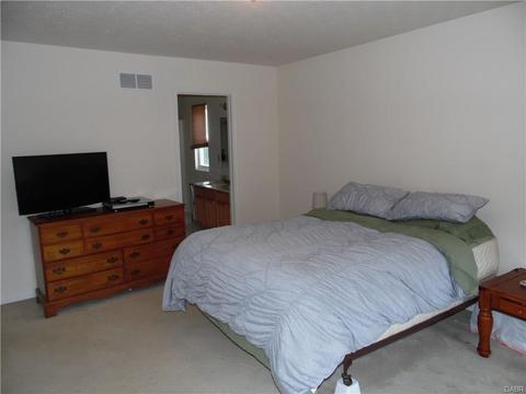 8837 Woolstone Ct, Maineville, OH 45039 photo 8