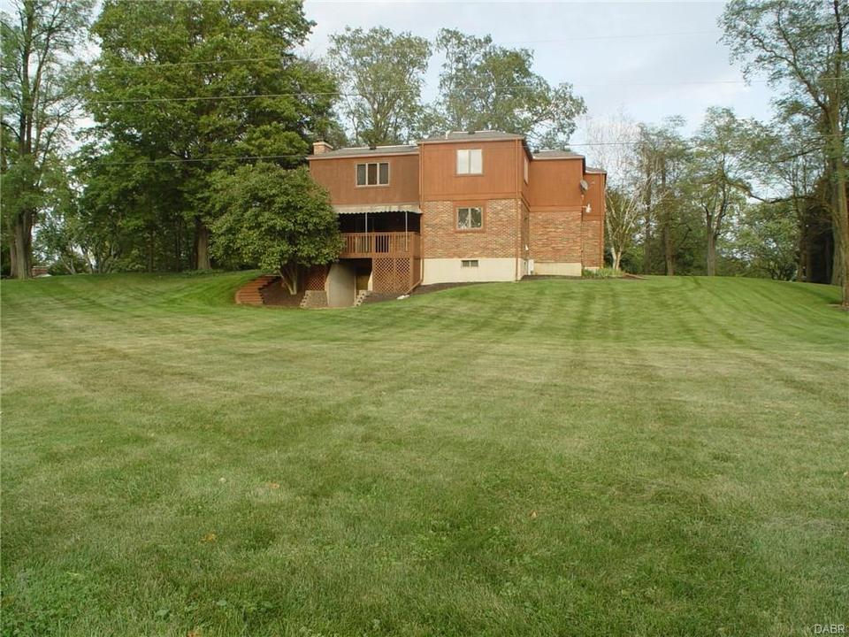  515 Locust Hill Dr, Englewood, OH 45322 photo 40