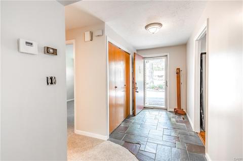 74 Coachman Dr, Dayton, OH 45458 photo 6