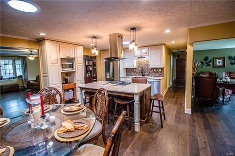 3056 Glenmere Ct, Dayton, OH 45440 photo 21