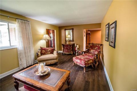 3056 Glenmere Ct, Dayton, OH 45440 photo 3