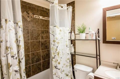3056 Glenmere Ct, Dayton, OH 45440 photo 15