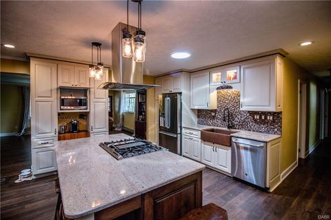 3056 Glenmere Ct, Dayton, OH 45440 photo 22
