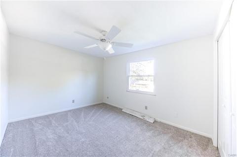 7638 E Von Dette Cir, Dayton, OH 45459 photo 13
