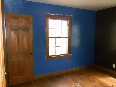 2132 E Bataan Dr, Dayton, OH 45420 photo 13