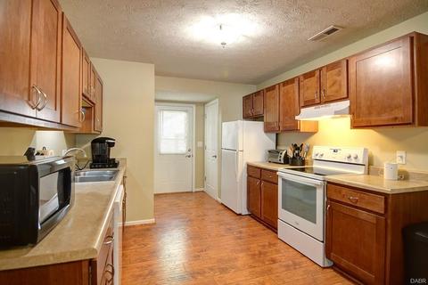 2840 Fields Ave, Dayton, OH 45420 photo 9