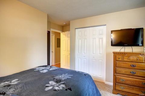 2840 Fields Ave, Dayton, OH 45420 photo 14