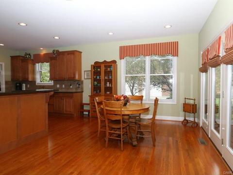 1602 Hawk Ridge Dr, Maineville, OH 45039 photo 15