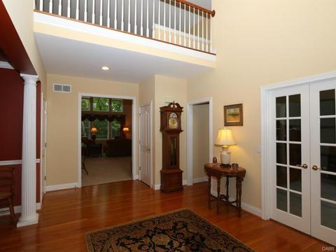 1602 Hawk Ridge Dr, Maineville, OH 45039 photo 4