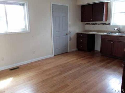 304 E Spring St, Covington, OH 45318 photo 8