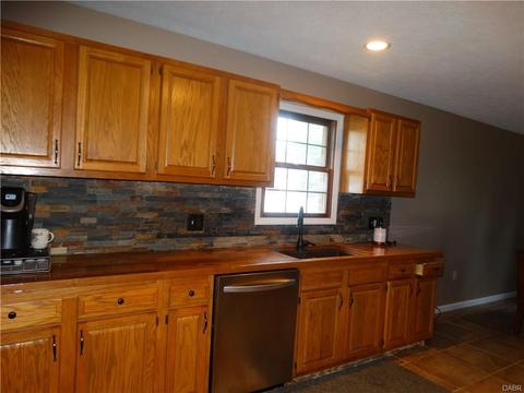 611 S Ada Doty St, Gratis, OH 45330 photo 5