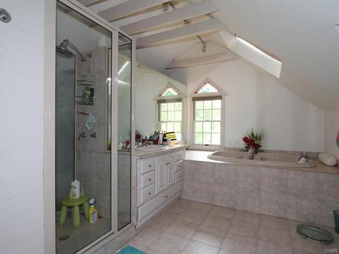 85 N Wright Ave, Fairborn, OH 45324 photo 12