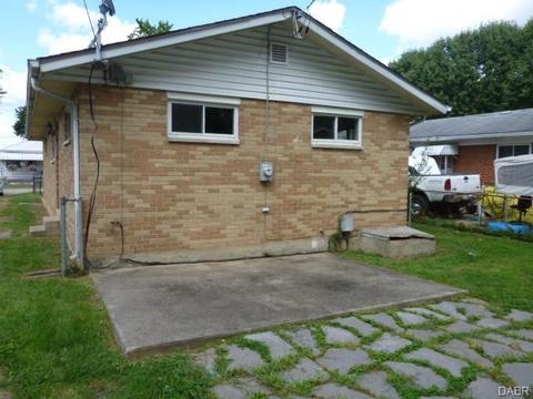 616 Lorella Ave, Dayton, OH 45404 photo 2