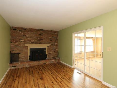 2073 Darrell Dr, Fairborn, OH 45324 photo 5