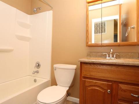 2073 Darrell Dr, Fairborn, OH 45324 photo 17