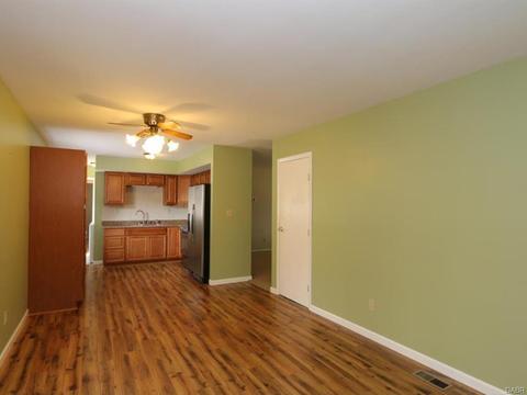 2073 Darrell Dr, Fairborn, OH 45324 photo 6