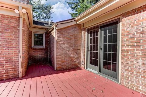 5720 Folkestone Dr, Dayton, OH 45459 photo 36