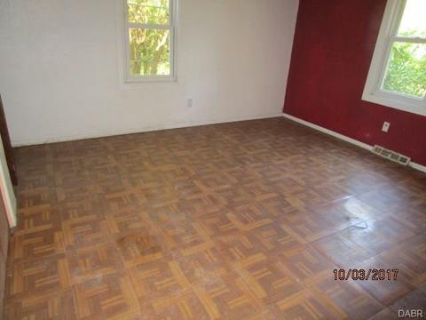 1812 Delaware Ave, Springfield, OH 45506 photo 8