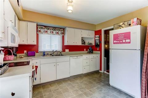 3413 Annabelle Dr, Dayton, OH 45429 photo 9