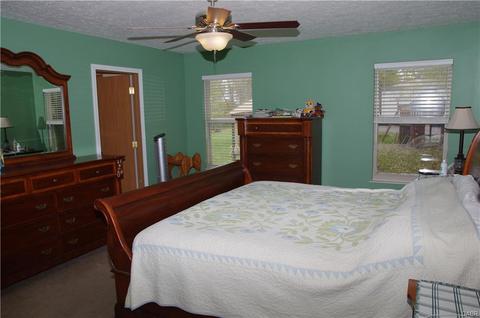 4397 E Kitridge Rd, Dayton, OH 45424 photo 8