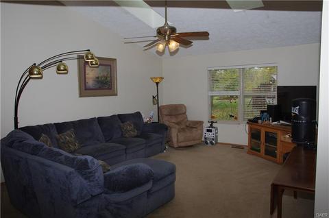 4397 E Kitridge Rd, Dayton, OH 45424 photo 6