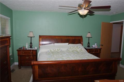 4397 E Kitridge Rd, Dayton, OH 45424 photo 9