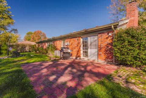 281 Glenburn Dr, Dayton, OH 45459 photo 2