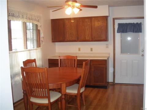 3030 Bradford Dr, Springfield, OH 45503 photo 5