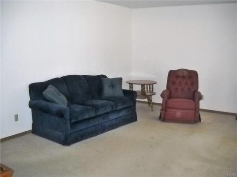 3030 Bradford Dr, Springfield, OH 45503 photo 9