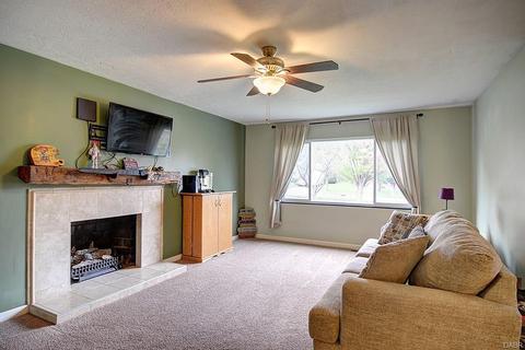 1004 E Stroop Rd, Dayton, OH 45429 photo 4