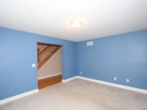 3176 Bugle Bluff Dr, Bellbrook, OH 45305 photo 4