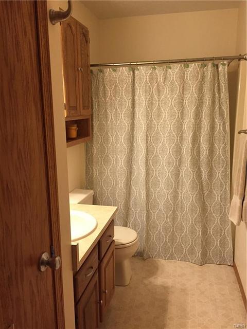 2850 Locust Dr, Springfield, OH 45504 photo 15
