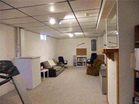 2850 Locust Dr, Springfield, OH 45504 photo 12