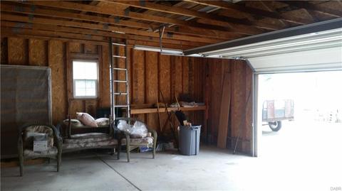 2024 E Bataan Dr, Dayton, OH 45420 photo 24