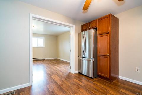 120 Mccraw Dr, Englewood, OH 45322 photo 12