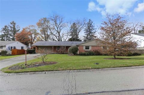 4801 James Hill Rd, Dayton, OH 45429 photo 2