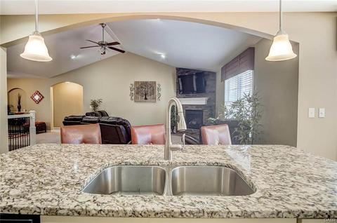 828 Foxfire Trl, Vandalia, OH 45377 photo 14