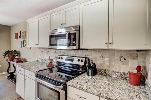 828 Foxfire Trl, Vandalia, OH 45377 photo 16