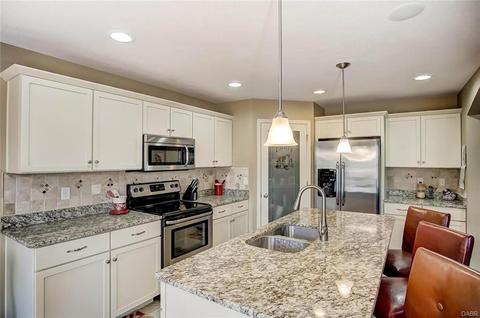 828 Foxfire Trl, Vandalia, OH 45377 photo 13