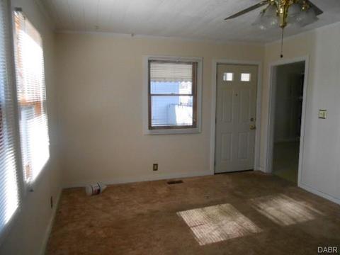 800 Southfield Ave, Springfield, OH 45505 photo 2