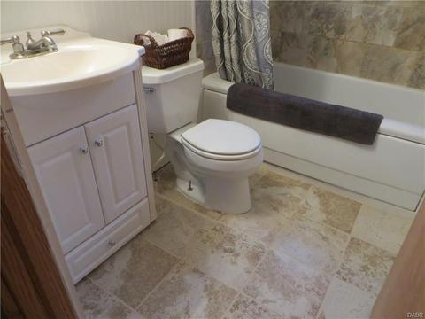 401 Storms Rd, Dayton, OH 45429 photo 9
